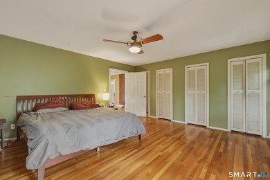 Welcome to your private lakeside retreat! Tucked away on a quiet - photo 12