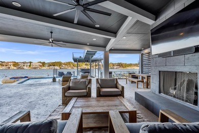 140 Riverbend is Luxury Waterfront Living. Experience the - photo 24