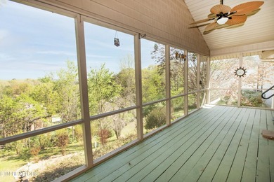 Enjoy breathtaking mountain views from all primary living areas - photo 24