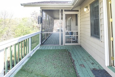 Enjoy breathtaking mountain views from all primary living areas - photo 25
