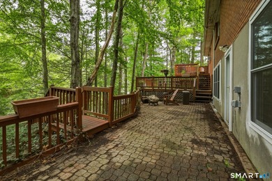 Welcome to your private lakeside retreat! Tucked away on a quiet - photo 29