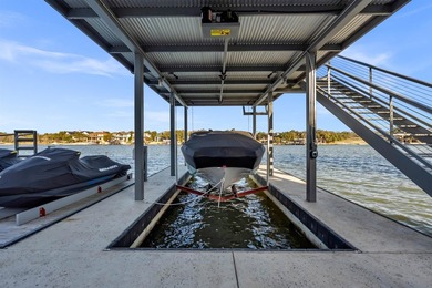140 Riverbend is Luxury Waterfront Living. Experience the - photo 29