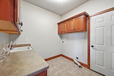Enjoy easy one-level living in this beautifully crafted home - photo 35
