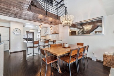 This peaceful, 2,892 SF 4 bedroom, 5 bathroom Columbine Townhome - photo 1