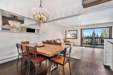 This peaceful, 2,892 SF 4 bedroom, 5 bathroom Columbine Townhome - photo 7