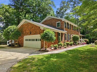 Welcome to this updated, meticulously maintained, move-in ready - photo 3