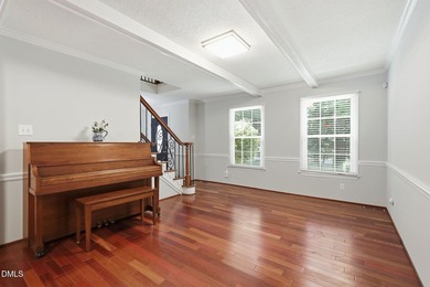 Welcome to this updated, meticulously maintained, move-in ready - photo 9