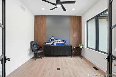 Welcome to your new modern retreat in Porto Cima. This stunning - photo 32
