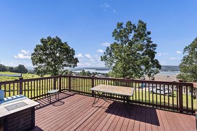 Move-In Ready Home with Stunning River & Lake Views Wake up - photo 37