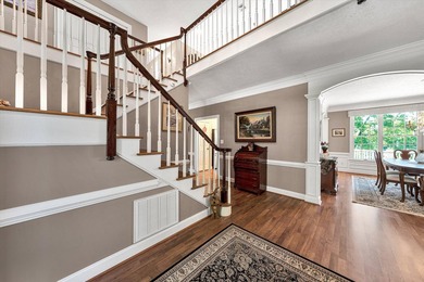 Stunning Lakefront Contemporary  Designed for comfortable - photo 11