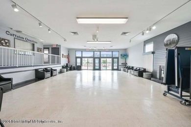 Welcome to this 2-bedroom 3 bath home located in beautiful - photo 11