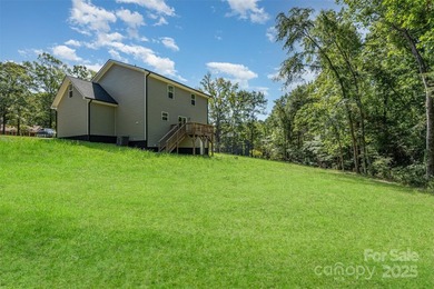 SELLER OFFERING $10K TOWARDS A 2/1 RATE BUYDOWN WITH ACCEPTABLE - photo 22