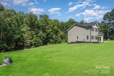 SELLER OFFERING $10K TOWARDS A 2/1 RATE BUYDOWN WITH ACCEPTABLE - photo 23