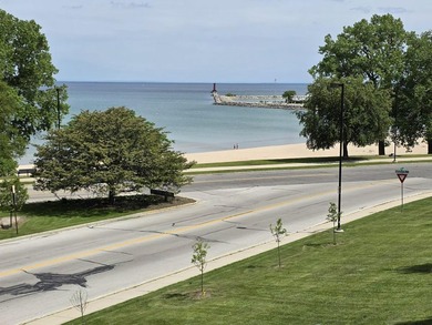 One of the best panoramic views & lots in Sheboygan. Direct view - photo 5