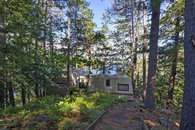 Unique opportunity to own 150 feet of waterfront on sought after - photo 6