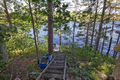 Unique opportunity to own 150 feet of waterfront on sought after - photo 9