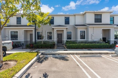 (private lake, pond, coastal) Townhome/Townhouse For Sale in Florida City Florida