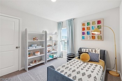 Welcome to our Prescott floor plan. The thoughtfully designed - photo 19
