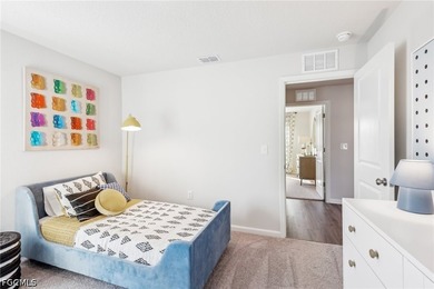 Welcome to our Prescott floor plan. The thoughtfully designed - photo 20