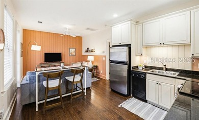 Luxury Lady's Island condominium in the highly sought-after - photo 27