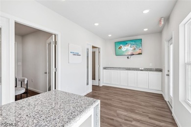Welcome to our Prescott floor plan. The thoughtfully designed - photo 29