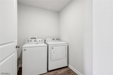 Welcome to our Prescott floor plan. The thoughtfully designed - photo 32