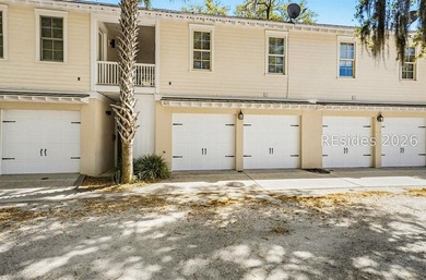 Luxury Lady's Island condominium in the highly sought-after - photo 43
