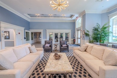 Welcome to 11 Belvedere Court, Manhasset, located within the - photo 47