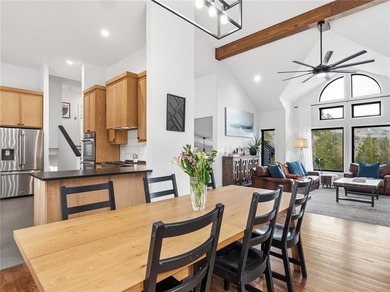 Located into the coveted Eagles Nest neighborhood of - photo 4