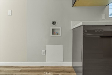 LOCATION! Remodeled Downtown Long Beach condo with 2 BEDROOMS - photo 18