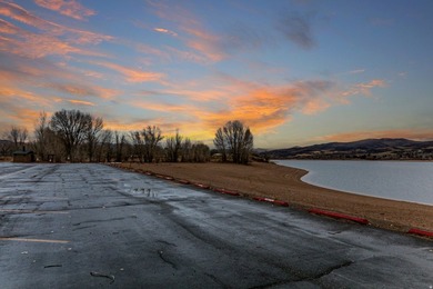 Extraordinary Lakeside Legacy Estate on Cemetery Point Peninsula - photo 18