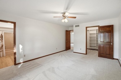 Sprawling CUSTOM-BUILT BRICK AND CEDAR RANCH with over 2,400 sq - photo 19