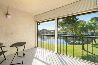 Completely renovated, light-filled second-floor condo offering - photo 22
