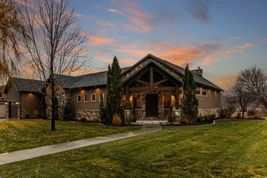 Extraordinary Lakeside Legacy Estate on Cemetery Point Peninsula - photo 22