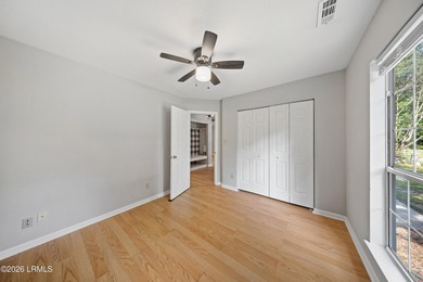 Welcome to 20 Cedar Crest Circle! A well-maintained single-story - photo 23