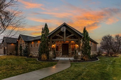 Extraordinary Lakeside Legacy Estate on Cemetery Point Peninsula - photo 26
