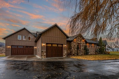 Extraordinary Lakeside Legacy Estate on Cemetery Point Peninsula - photo 27
