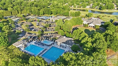 An exceptional opportunity to own a beautiful golf course home - photo 34