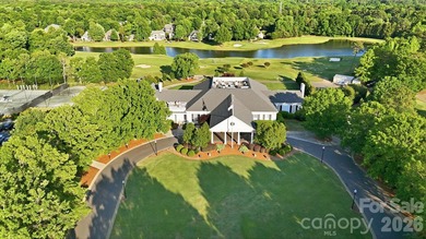 An exceptional opportunity to own a beautiful golf course home - photo 36