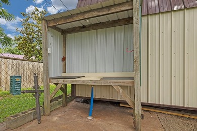 Welcome to your ideal lake getaway or permanent retreat! This - photo 36