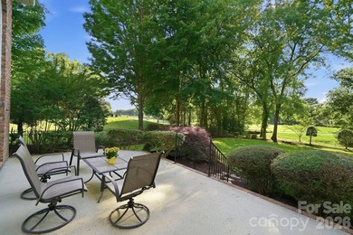 An exceptional opportunity to own a beautiful golf course home - photo 37