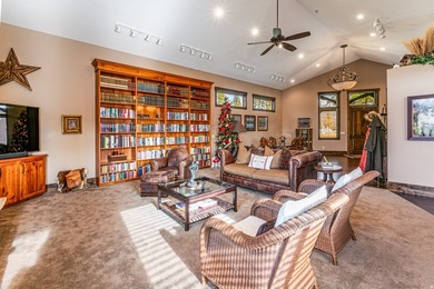Extraordinary Lakeside Legacy Estate on Cemetery Point Peninsula - photo 37