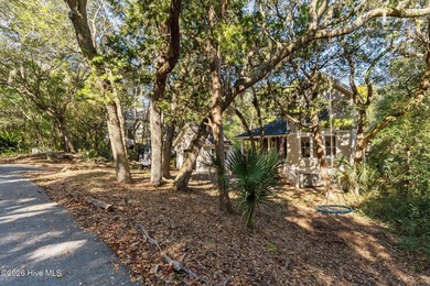 Tucked away on a quiet cul-de-sac in the serene maritime forest - photo 41