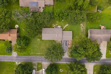 Welcome to your ideal lake getaway or permanent retreat! This - photo 49