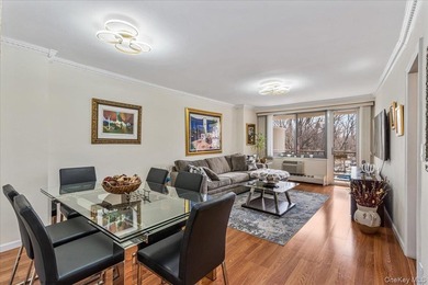 Lake Lot For Sale in Bayside, New York