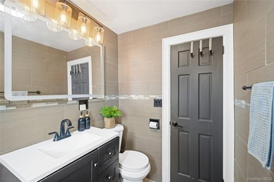 Come experience this beautiful oasis in the Pelham Gardens - photo 22