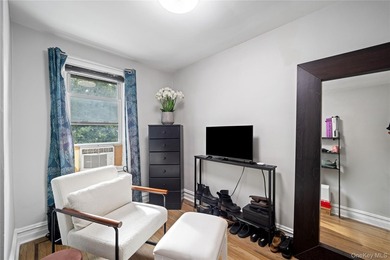 Come experience this beautiful oasis in the Pelham Gardens - photo 23