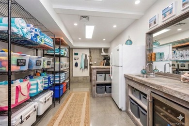 Experience the best of coastal living in this beautiful 2015 - photo 29