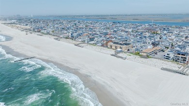 Experience the best of coastal living in this beautiful 2015 - photo 36