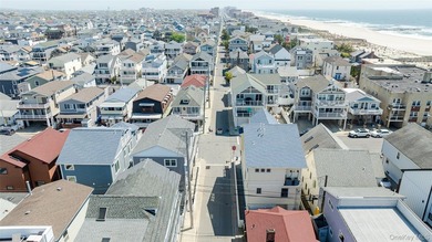 Experience the best of coastal living in this beautiful 2015 - photo 40